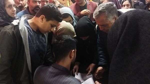 ارائه بیلان کار نوبت اول در دبیرستان شاهد ابوذر غفاری نیشابور 