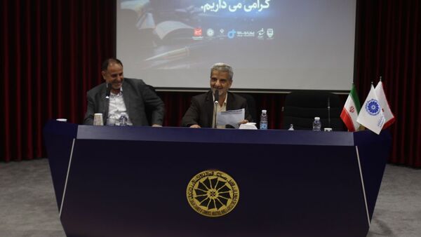 آیین تجلیل از ۵۰ معلم بازنشسته زنجان