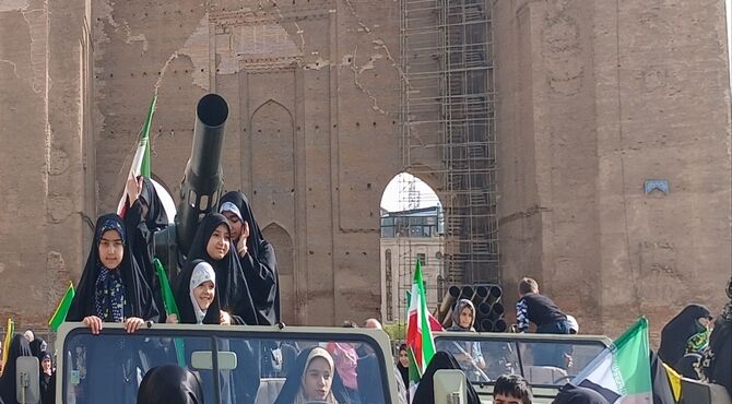  روز دختر که فرا می‌رسد، خاک ایران بویِ باشکوه‌ترین قصه‌هایش را پس می‌دهد