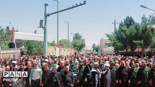 تشییع حماسی شهید صالحی در الیگودرز