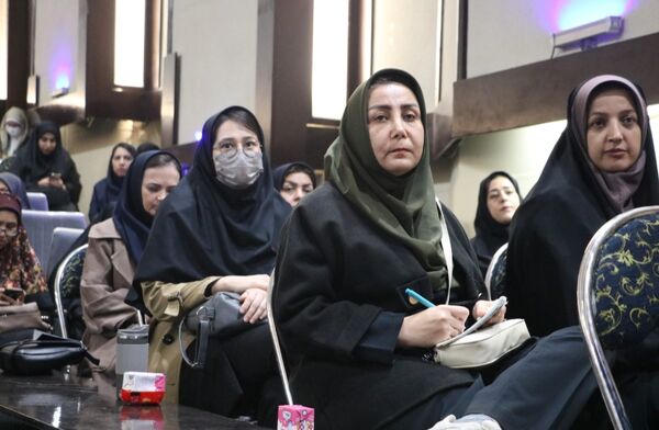همایش «پازل هویت» 