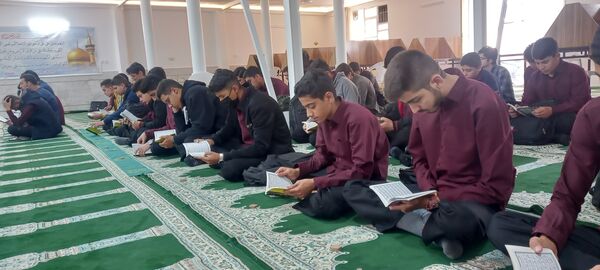 مراسم هیات دانش‌آموزی دبیرستان نمونه آیت الله خامنه‌ای کاشمر