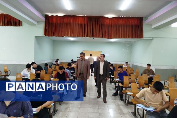 بازدید از حوزه امتحانات ورودی مدارس دخترانه و پسرانه نمونه دولتی در شهرری