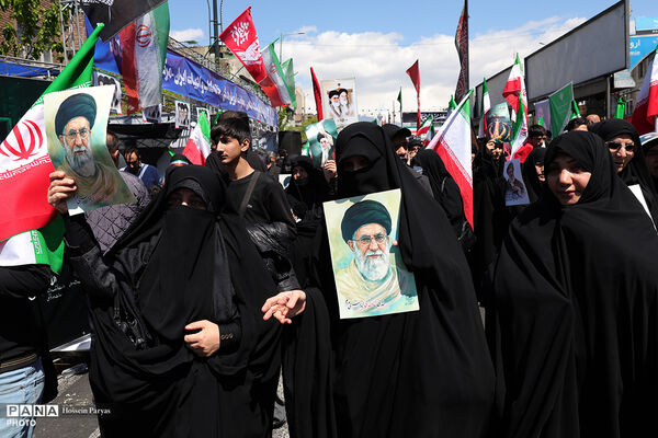 چهلمین روز شهادت رهبر شهید انقلاب اسلامی - تهران