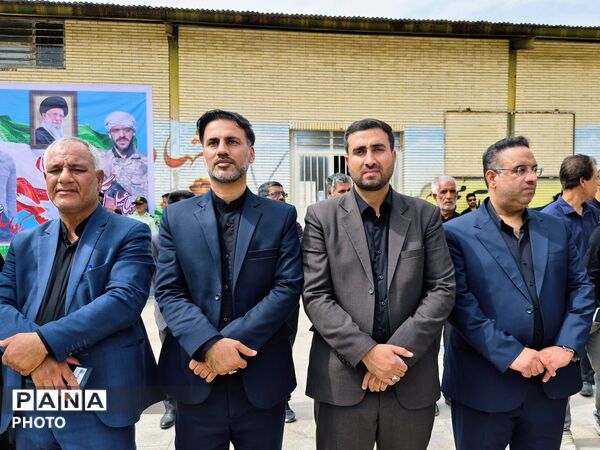 مراسم تشییع پیکر مطهر شهید اسماعیل آزادگرمی در کرمان