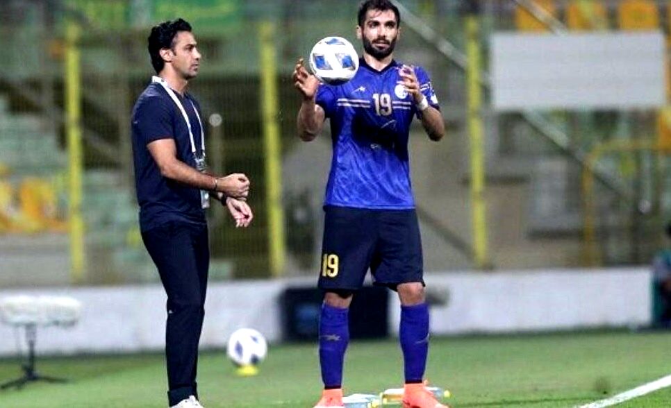 عارف آقاسی استقلالی شد