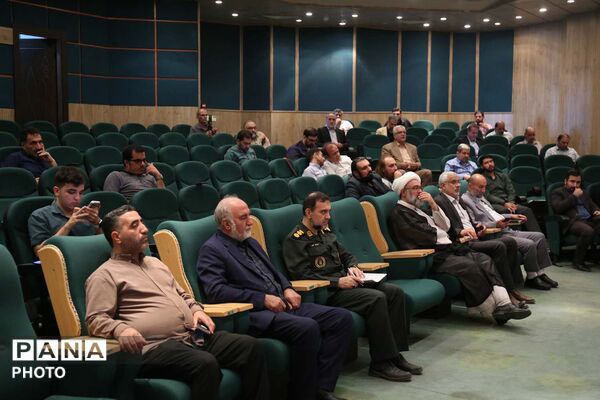 نشست خبری تشریح برنامه های سپاه و بسیج قم در هفته دفاع مقدس