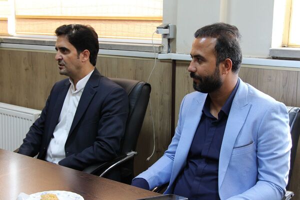آیین معارفه معاون پرورشی و تربیت‌بدنی اداره آموزش‌وپرورش بهارستان‌دو