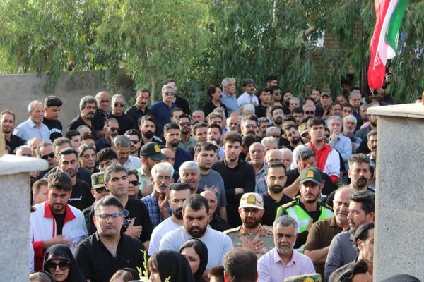 وداع باشکوه مردم دو استان با پیکر شهیدان اقتدار