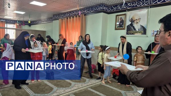 کلاس هوش و مهارت دانش آموزان و اولیای پایه اول در آمل