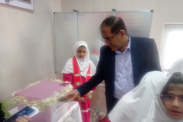 آیین نمادین «جشن عاطفه‌‌ها» در ناحیه یک بندرعباس 