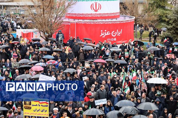 راهپیمایی 22 بهمن در آذربایجان غربی