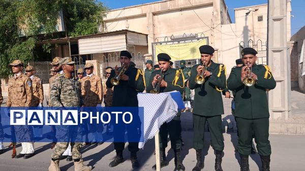 تشییع باشکوه شهید گمنام با بدرقه پرشور دانش‌آموزان