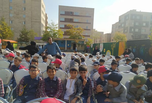 افتتاحیه طرح استانی بازیافت یاران یادواره پاکبان شهید نوروز بخشیان در دبستان دکتر علی شریعتی 