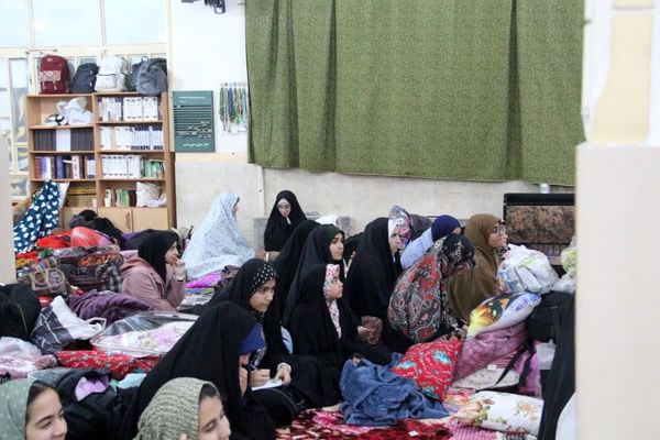 مراسم معنوی اعتکاف در مسجد الزهرا(س) قیامدشت