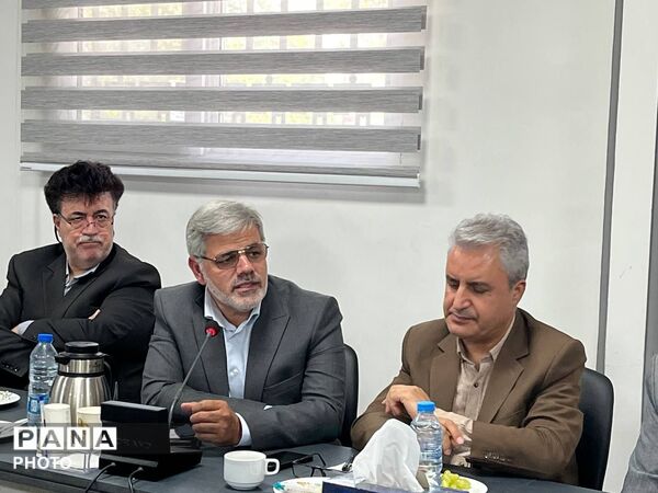 پنجمین جلسه هیئت مدیره مجمع خیرین مدرسه ساز خراسان رضوی