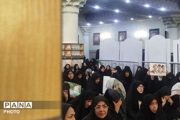 مراسم گرامیداشت رهبر شهید انقلاب اسلامی در حرم مطهر حضرت عبدالعظیم حسنی (ع) شهرری