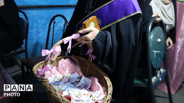  شور و نشاط دانش‌آموزی در موج اجتماع مردمی پاکدشت