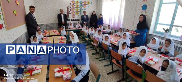  جشن شکوفه ها در مدارس شهرستان کلات