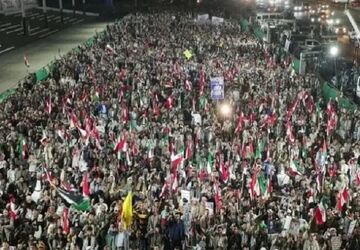 قدردانی مردم صنعا از شکستن محاصره‌ یمن توسط ایران
