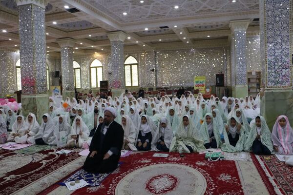 بهار بندگی، جشن تکلیف فرشتگان بهشتی ملارد در آستان مقدس امامزاده بی‌بی سکینه