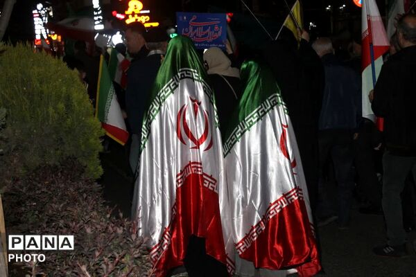 تشییع پیکر پاک جانباز سرافراز دفاع مقدس شهید حسن برزو در چهل و یکمین خروش شبانه مردم رجایی شهر کرج