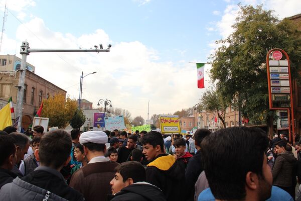 راهپیمایی 13 آبان در ارومیه