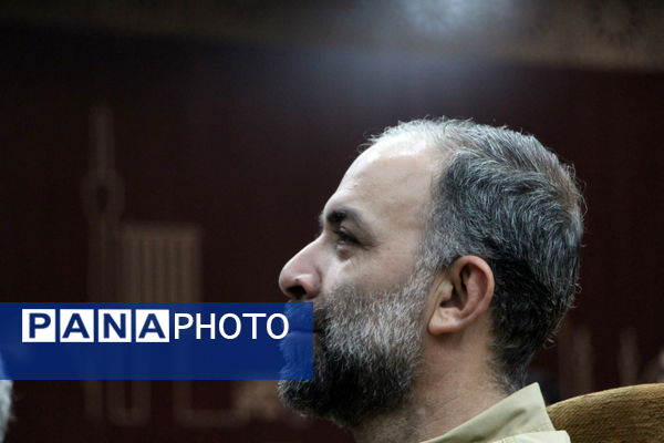 محفل قندشکن با طعم دفاع مقدس در یزد