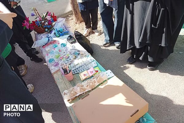 بازارچه و طرح بوم در دبیرستان حاج محمود رضوی شیراز