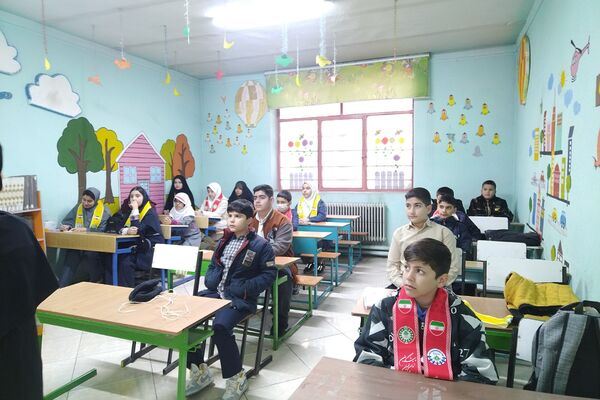تشکیل کارگاه آموزش  تشکیلاتی، مهارتی و معرفتی  پیشتازان ، ویژه مربیان و دانش آموزان  پیشتاز 