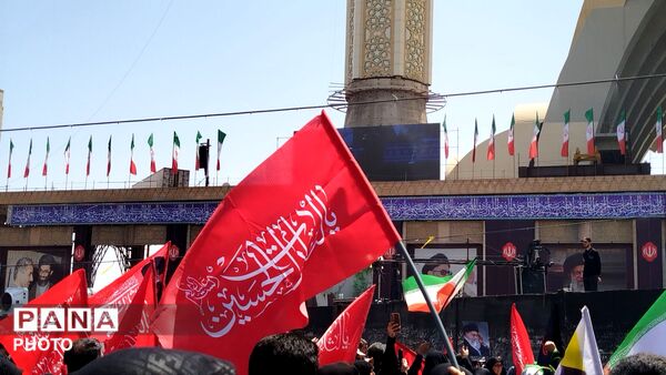 وداع با رهبر شهید ایران  