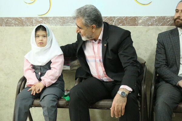 پاسداشت توانمندی‌ها؛ مراسم ویژه برای دانش‌آموزان آموزشگاه استثنایی ابرار فیروزکوه 