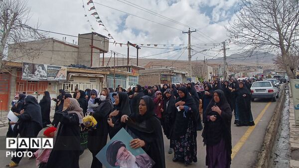 اجتماع عظیم مردم ولایتمدار شهرستان مارگون در پی شهادت آیت الله العظمی امام خامنه‌ای 