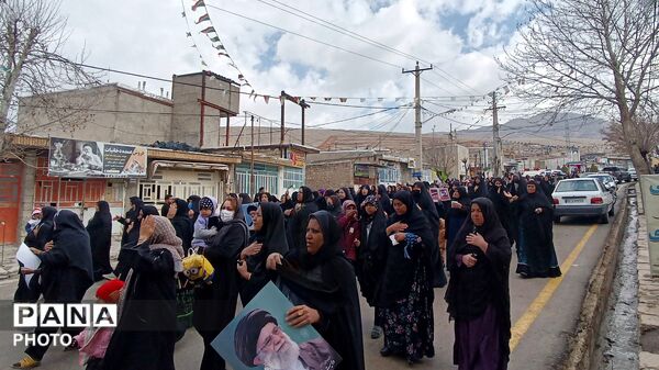 اجتماع عظیم مردم ولایتمدار شهرستان مارگون در پی شهادت آیت الله العظمی امام خامنه‌ای 