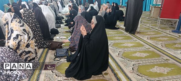 شکوه حضور مردم سملقان در سنگر نماز جمعه