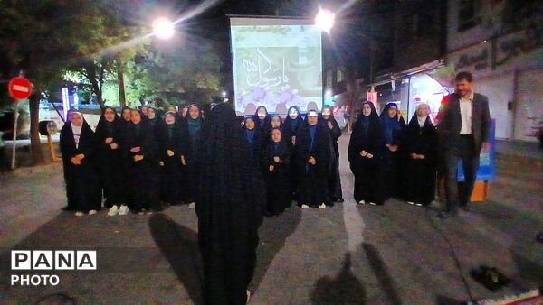 ادامه اجتماعات شبانه، از سرودخوانی تا شهید شناسی