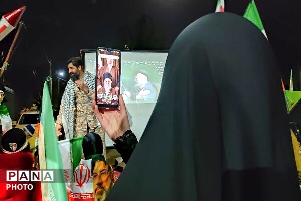 مقاومت در خیابان‌های شهر بار ادامه دارد