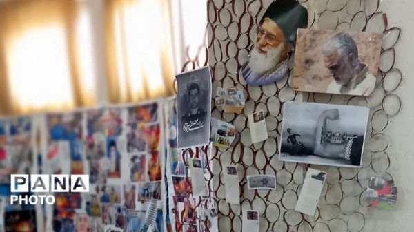 برپایی نمایشگاه انقلاب اسلامی توسط دانش‌آموزان دبیرستان نرگس