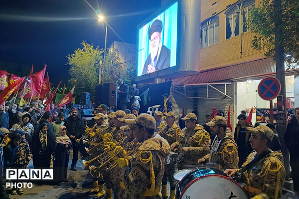 همایش دختران جان‌فدای آباده در میدان مقاومت