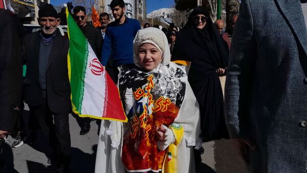 حضور پرشور مردم یاسوج در راهپیمایی ۲۲ بهمن