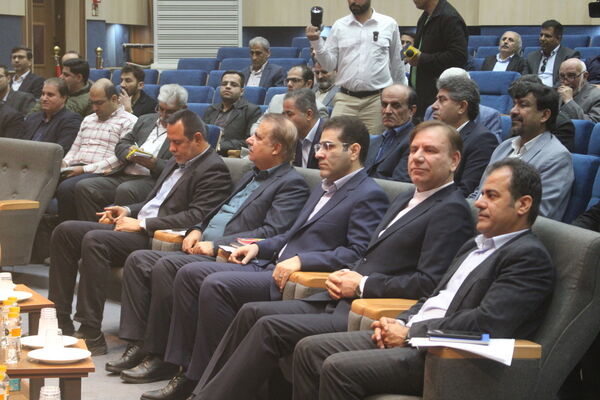 اولین نشست خبری استاندار بوشهر با اصحاب رسانه