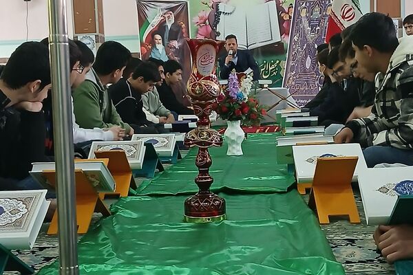 محافل انس با قرآن کریم در شهرستان ملارد