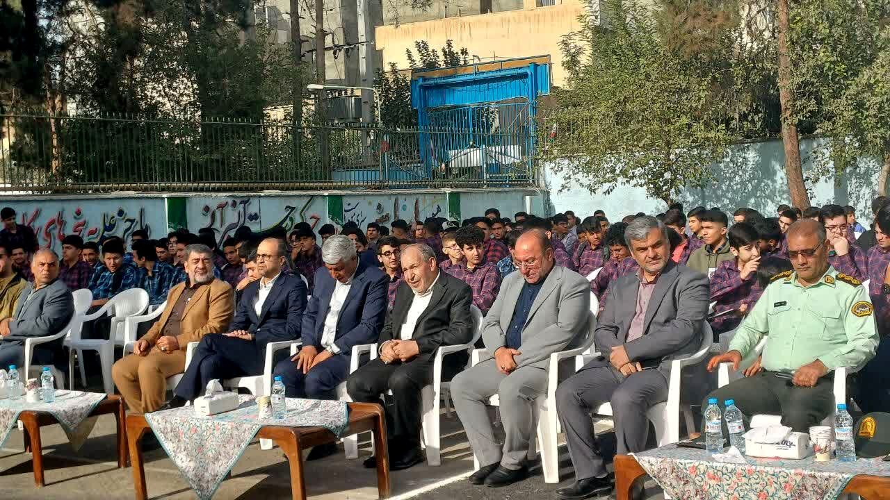 آغاز فصل تازه دانایی در مدارس منطقه ۱۶
