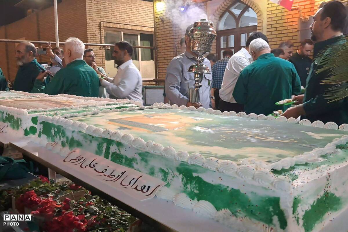 زائران در جوار حضرت عبدالعظیم حسنی (ع)