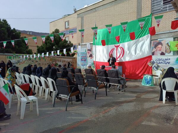 جشن باشکوه و پرشور ایرانمون در آموزشگاه دخترانه فاطمیه شهر کلات 