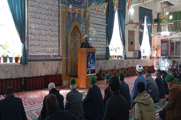 اقامه نماز عبادی،سیاسی جمعه همزمان با ایام دهه فجر در شهر بار نیشابور
