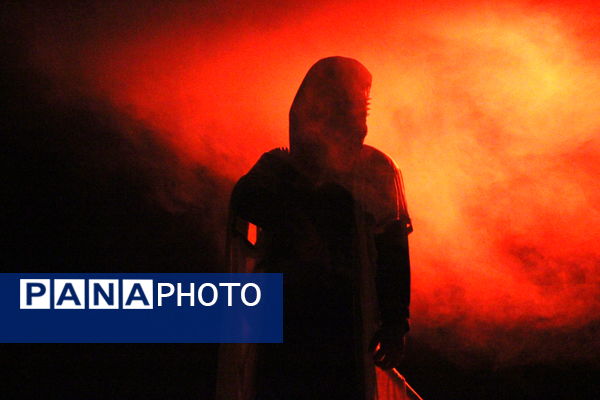 اجرای نمایش عاشقانه‌ حماسی شام آخر در یزد