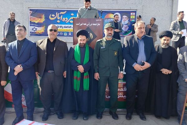 حضور پرشور دانش‌آموزان فشافویه در راهپیمایی ۱۳ آبان