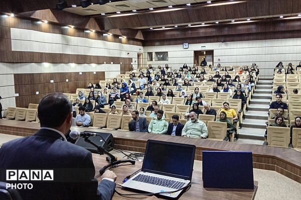  نخستین همایش پیشگیری از آسیب‌های اجتماعی ویژه اولیای دانش‌آموزان در قدس