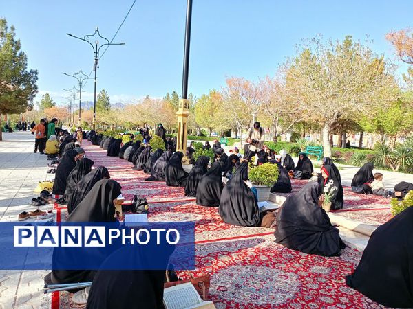 اختتامیه محافل قرآنی در آخرین روز از ماه مبارک رمضان در کاشمر